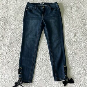 jeans with satin bows